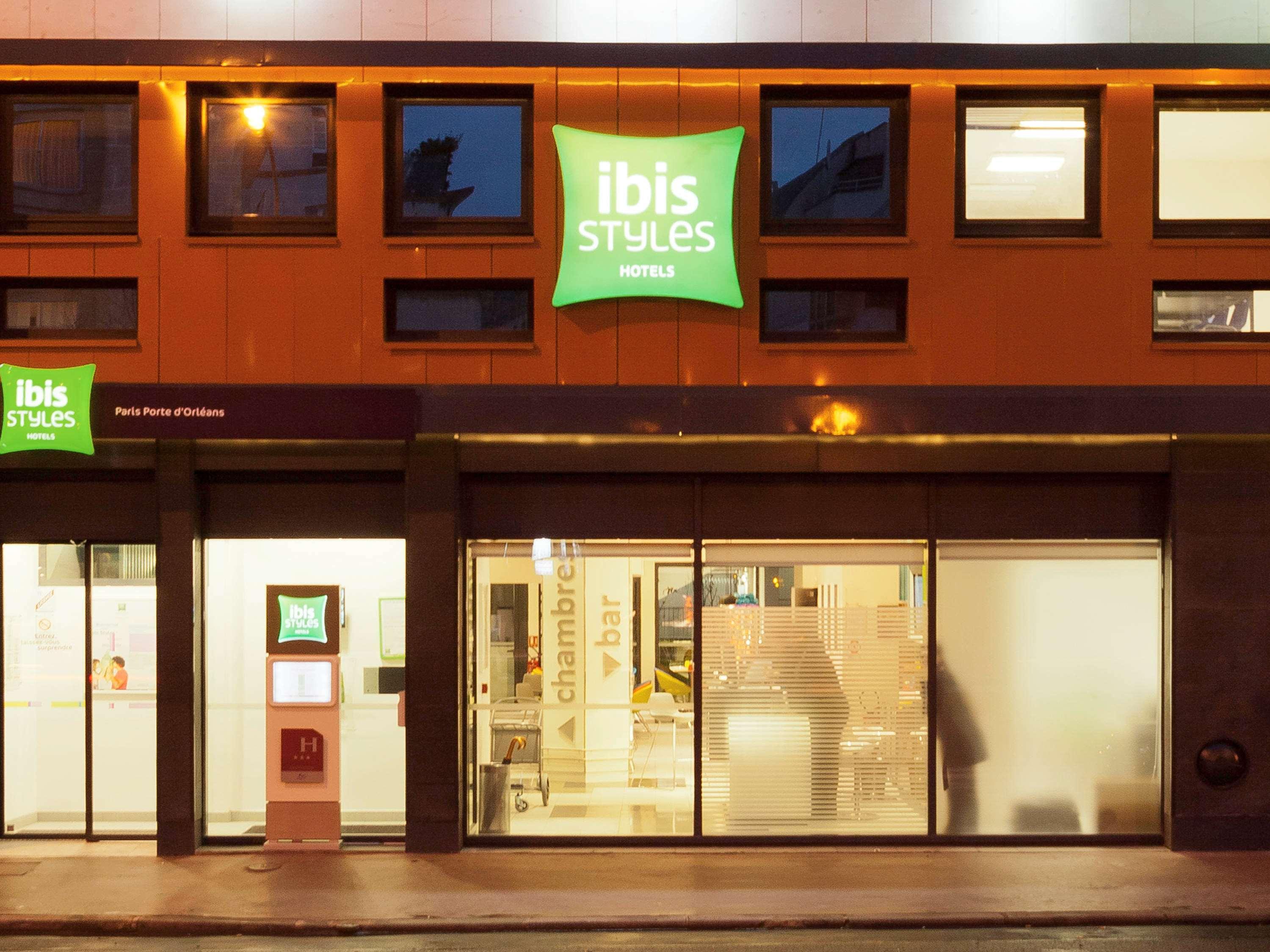 Hotel ibis Styles Paris Porte d'Orléans à Montrouge Extérieur photo